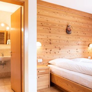 Camera con letto queen size